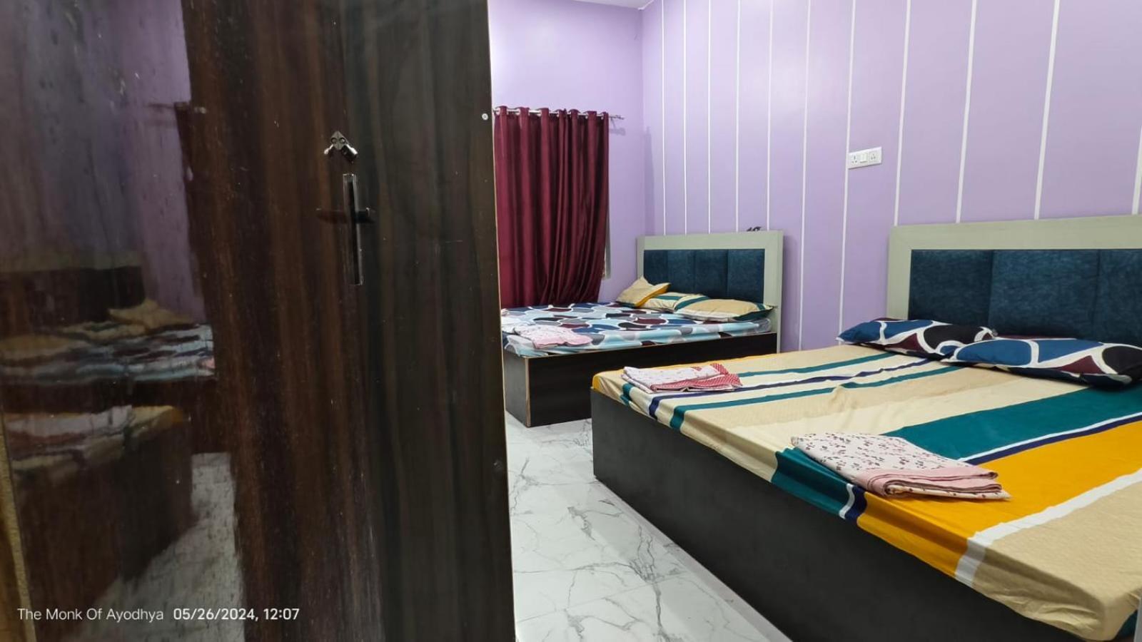 Shree Ayodhya Dham Guest House 300 Meter From Sri Ram Temple Free Pick Up , Drop , Breakfast & Wifi 외부 사진